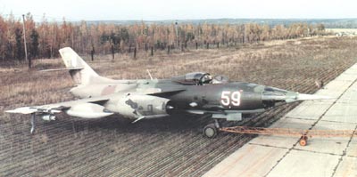 ARX-009 Yakovlev Yak-28PP REW Aircraft . Specials Purpose Aircraft. Details, Scale, Camouflage. На английской языке.  (Автор - В. Роман, Киев., Авиаретро, 2000,  48 стр, детальные фотографии, чертежи,