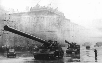 OTH-223 Парады стали и моторов Советская военная техника 1918-1995 г.г. *** SALE *** РАСПРОДАЖА !!