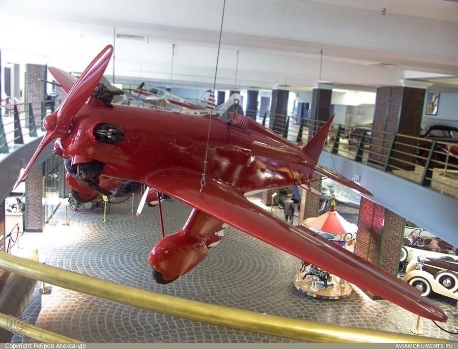 EQG-72001 1/72 Яковлев УТ-1 учебно-тренировочный самолет - моноплан 1930-х гг. Колеса `Экипаж` (резиновые покрышки и смоляные диски)